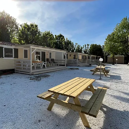 River Italie Met 2 Slaapkamers *