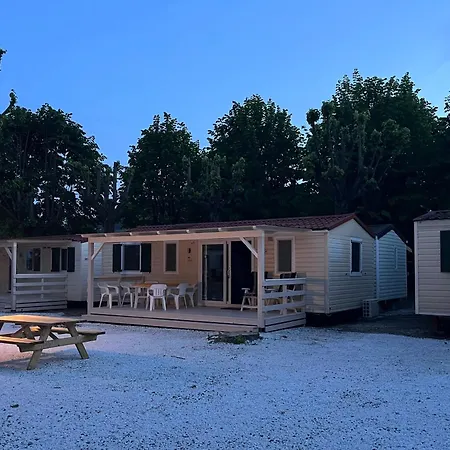 River Italie Met 2 Slaapkamers *